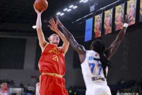 开云体育下载-广东宏远迎国王杯关键赛，今晨豪取连胜，话题不断，身体对抗强度拉满的简单介绍