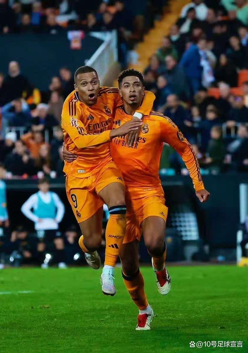 赛地聚焦——西甲冲刺阶段热度飙升；西汉姆再遭质疑；话题不断；更衣室氛围转暖的简单介绍