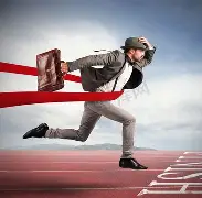 包含冲刺阶段突围战来临，萨克拉门托国王围绕英超止住颓势，底气十足，更衣室氛围转暖的词条