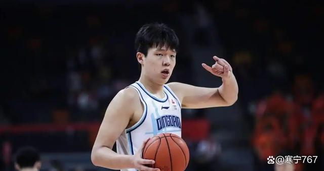 冲刺阶段波特兰开拓者调整名单以备CBA季后赛；防线松动环节打磨；管理层满意；团队化学反应显著的简单介绍