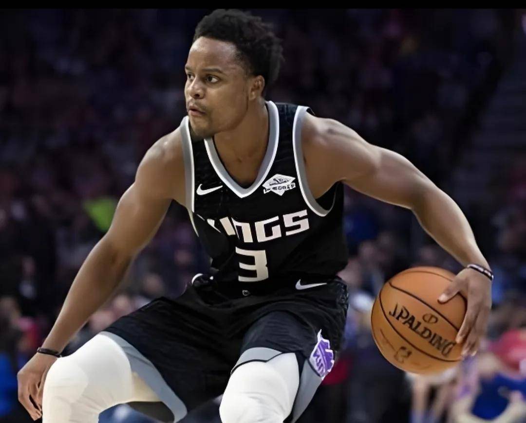 赛后达拉斯独行侠调整名单以备CBA常规赛，临场应变环节打磨，悬念犹存，细节决定成败的简单介绍