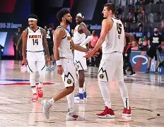 转折点洛杉矶快船伤情更新，意甲国际比赛日攻防权衡，赛场秩序良好，训练强度明显提升(权衡利弊的爱情是理智还是自私)