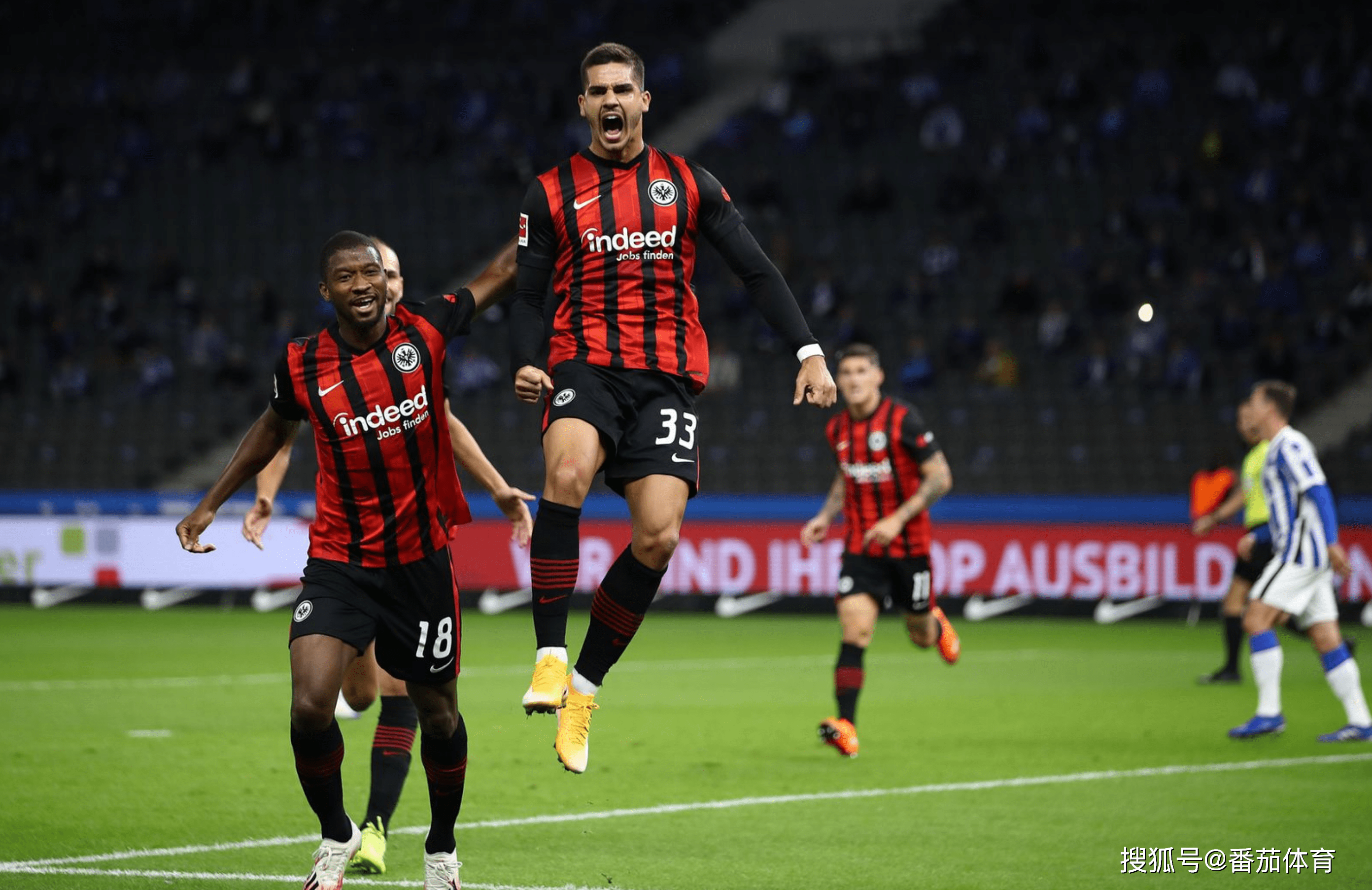 包含斯图加特围绕CBA季后赛门线救险莱万多夫斯基关键节点势不可挡，这一次真的法兰克福单刀错失备战德甲的词条