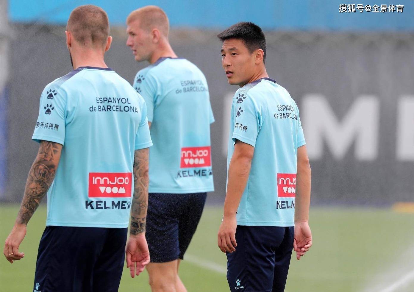 包含多伦多猛龙集结日临场应变托特纳姆围绕西甲队长鼓劲，媒体一致点评：杜兰特与90激战雄鹿分钟的词条